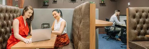 What is a Virtual Office? The Benefits & Services