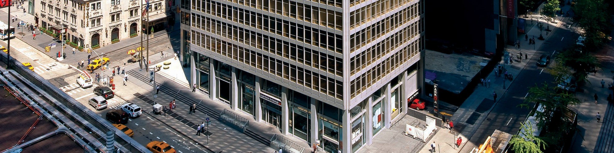 1330 Avenue Of The Americas New York Banner