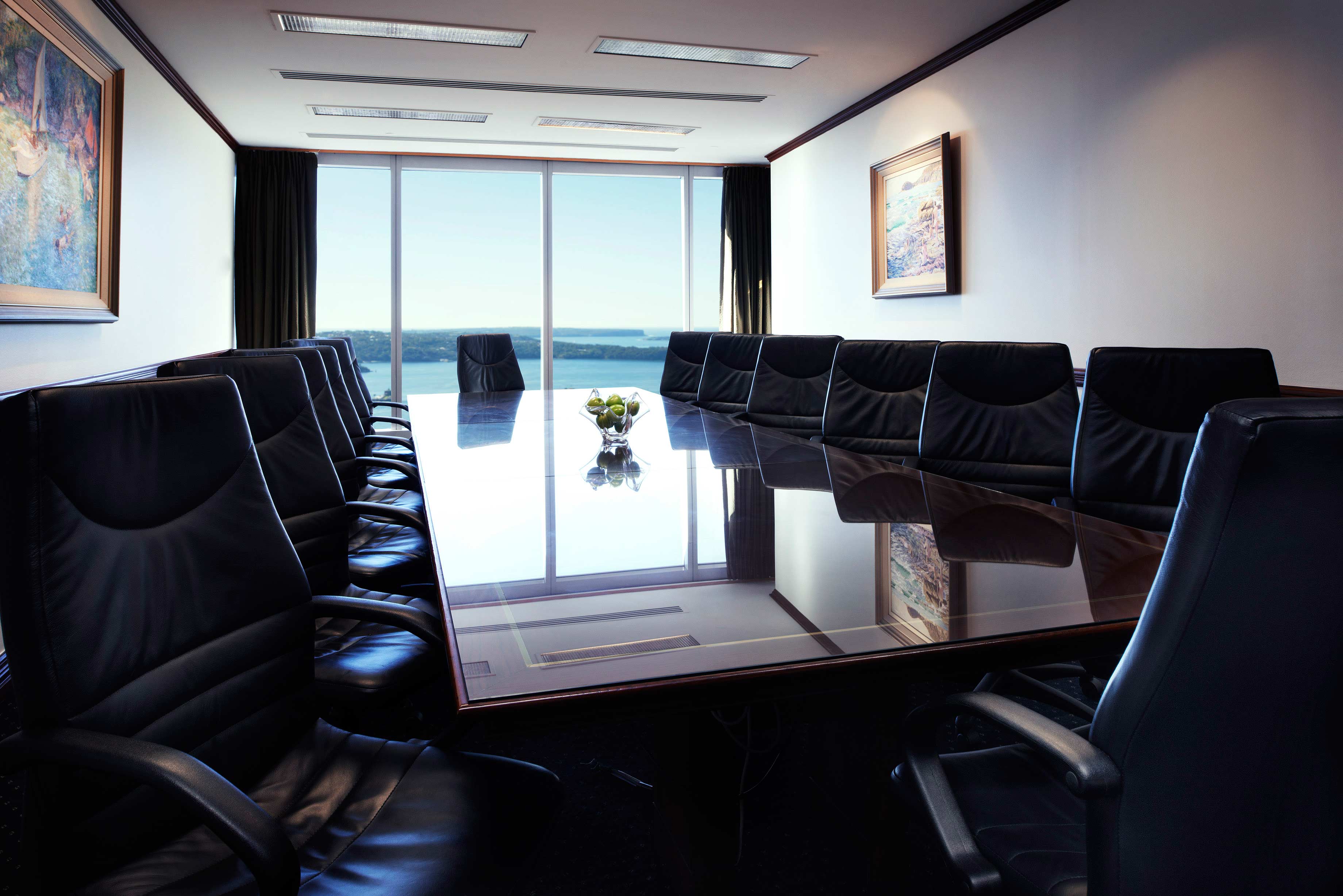 servcorp-chifleytower-sydney-boardroom2.jpg