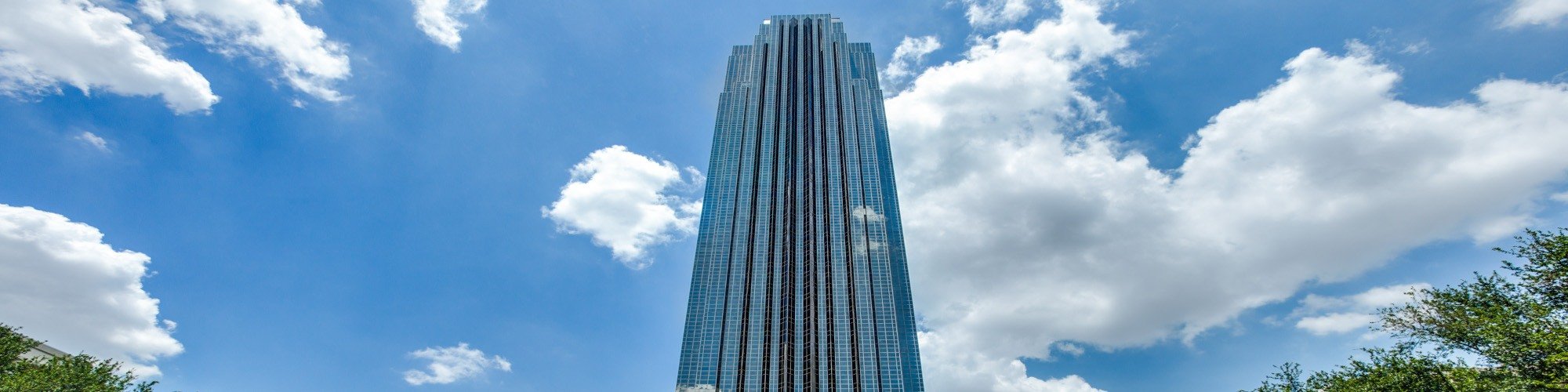 banner-williams-tower-houston-building.jpg